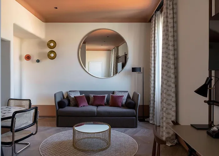 Palazzo Velabro, A Member Of Design