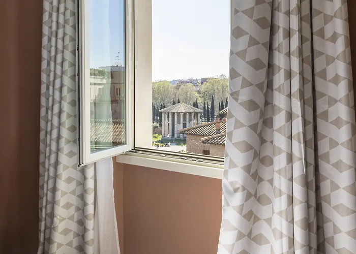 Palazzo Velabro, A Member Of Design Rome